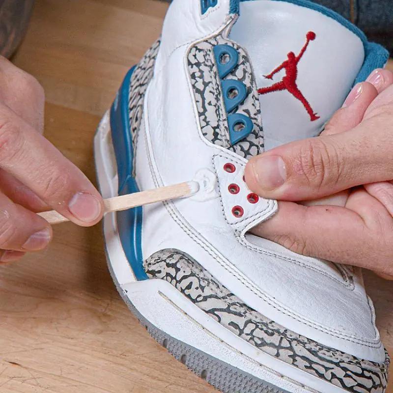 Angelus Paintable Repair Filler - 60ml - Image 3